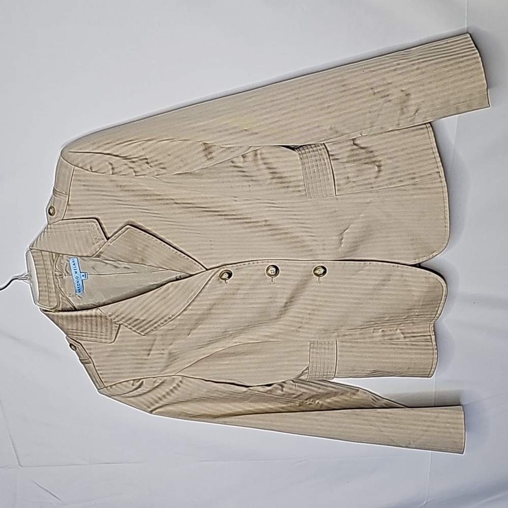 Like New Antonio Melani pinstripe tan 2 pc pants blazer suit set sz 8 - Picture 5 of 10
